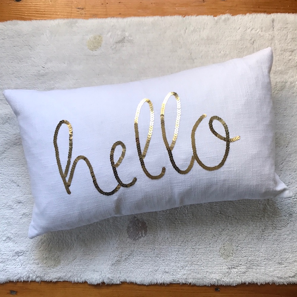 Indaba Trading 100% cotton decorative Throw Pillow Hello in gold sequins